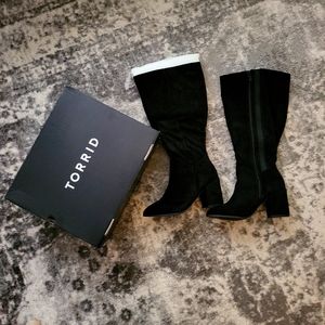 Torrid faux suede knee high boots